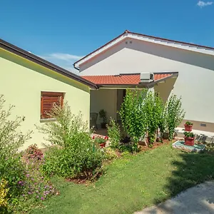 Ferienhaus Branka By Interhome, Štinjan