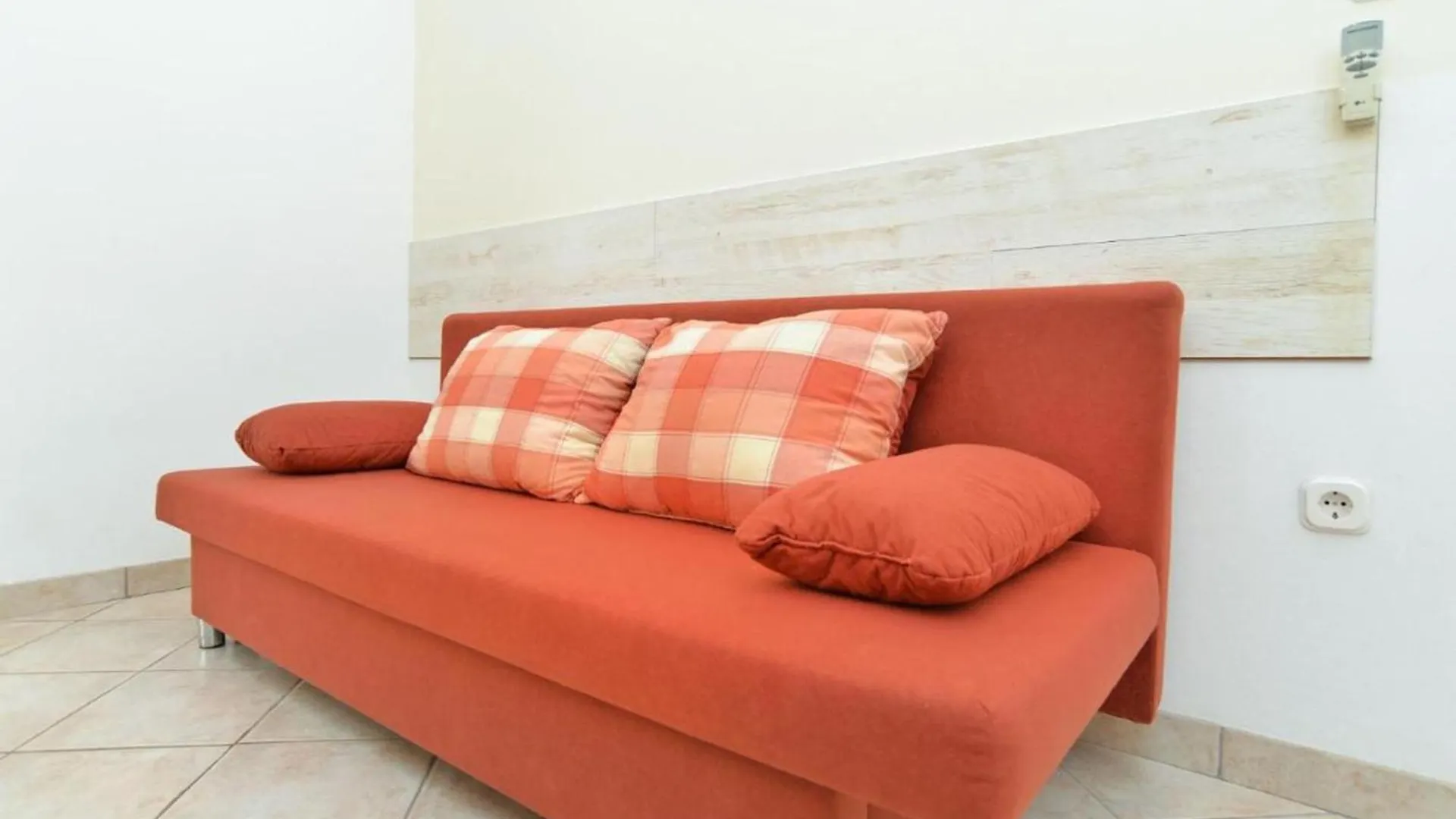 Cozy Apartment With Terrace And Bbq Stinjan